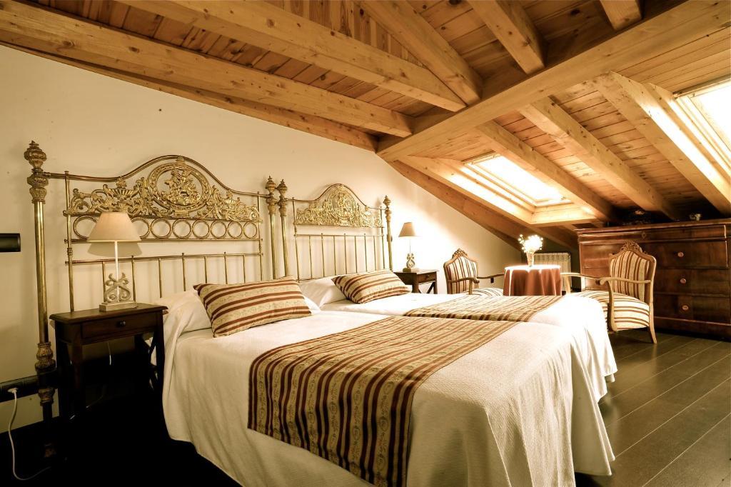 Hotel-Hospederia Los Templarios 세풀베다 객실 사진